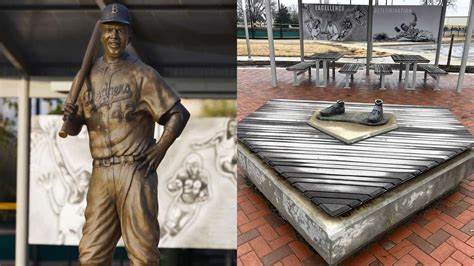 The Baseball World Unites, Raising Almost $200,000 To Replace Stolen and Damaged Jackie Robinson Statue
