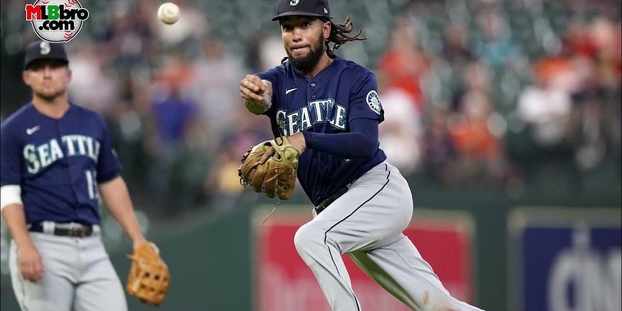 JP Crawford Offers To Move To Third: Make Way For 20-Year-Old Colt Emerson Who Tied Ken Griffey Jr. & A-Rod’s Seattle Record
