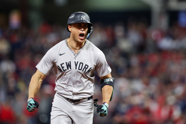 Giancarlo Stanton Hit Bro Bomb 449, Tying Vlad Guerrero Jr. & Jeff Bagwell On All-Time List