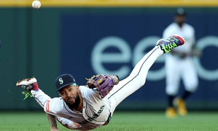 Grunge Vs. The Motown Sound | The Tiger and Mariner Bros Are Ready For The ALDS