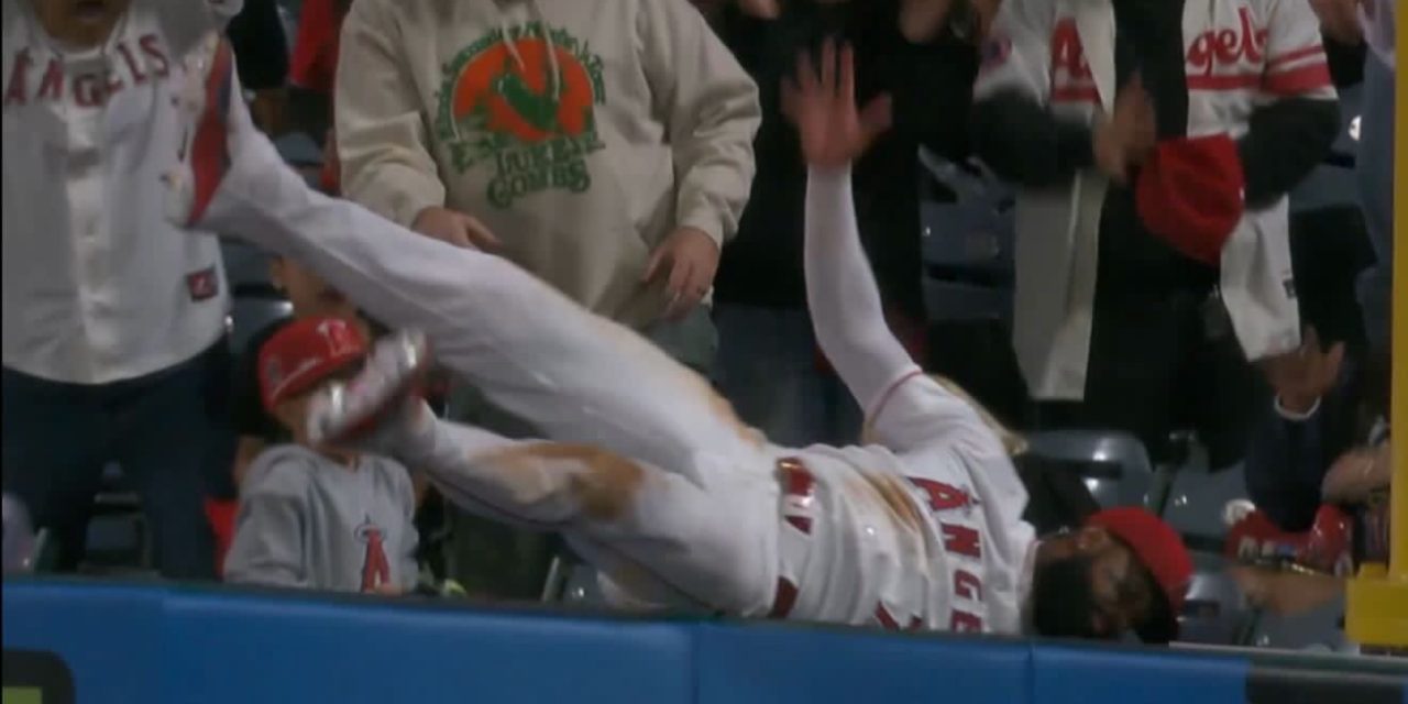 MLBbro OF Jo Adell Robbed Not One, Not Two, But Three Home Runs To Help Secure A 1-0 Victory