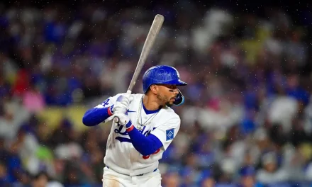 MLBbro Mookie Betts Returns From 10-Day IL On Monday Against Giants