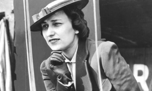 Effa Manley Was A Baseball Pioneer And A Black Woman