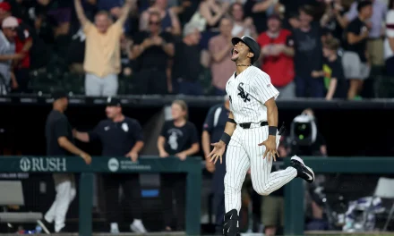 MLBbro Braden Montgomery Hits 2-Run Walk-Off HR in MLB Debut To Lift White Sox Over Braves