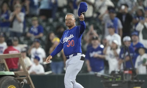 Dave Roberts Becomes The Fastest Manager To Reach 1,000 Career Wins