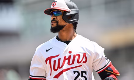 Twins All-Star Center Fielder Byron Buxton Leaves Sunday’s Game With Hip Injury
